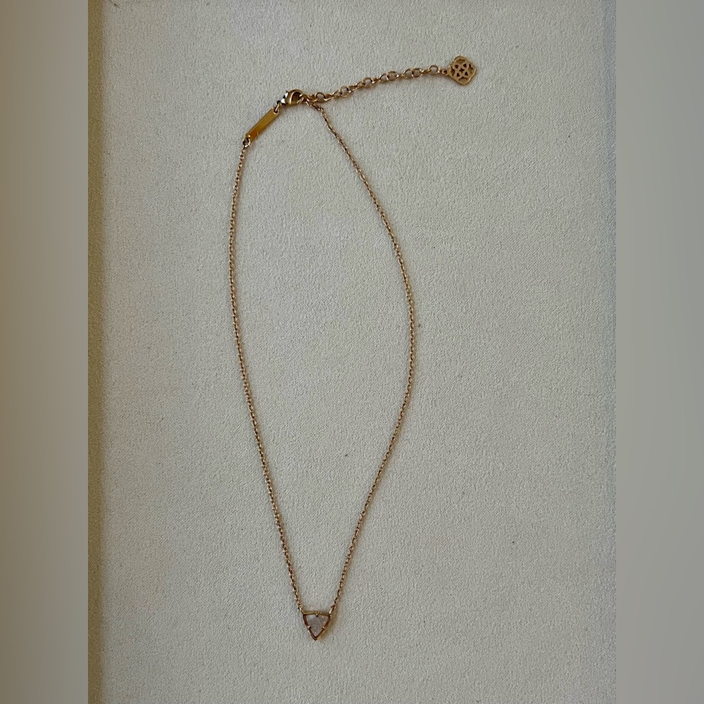 Kendra Scott Perry Necklace